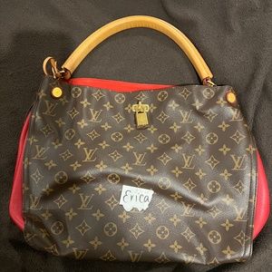 Louis Vuitton Gaia